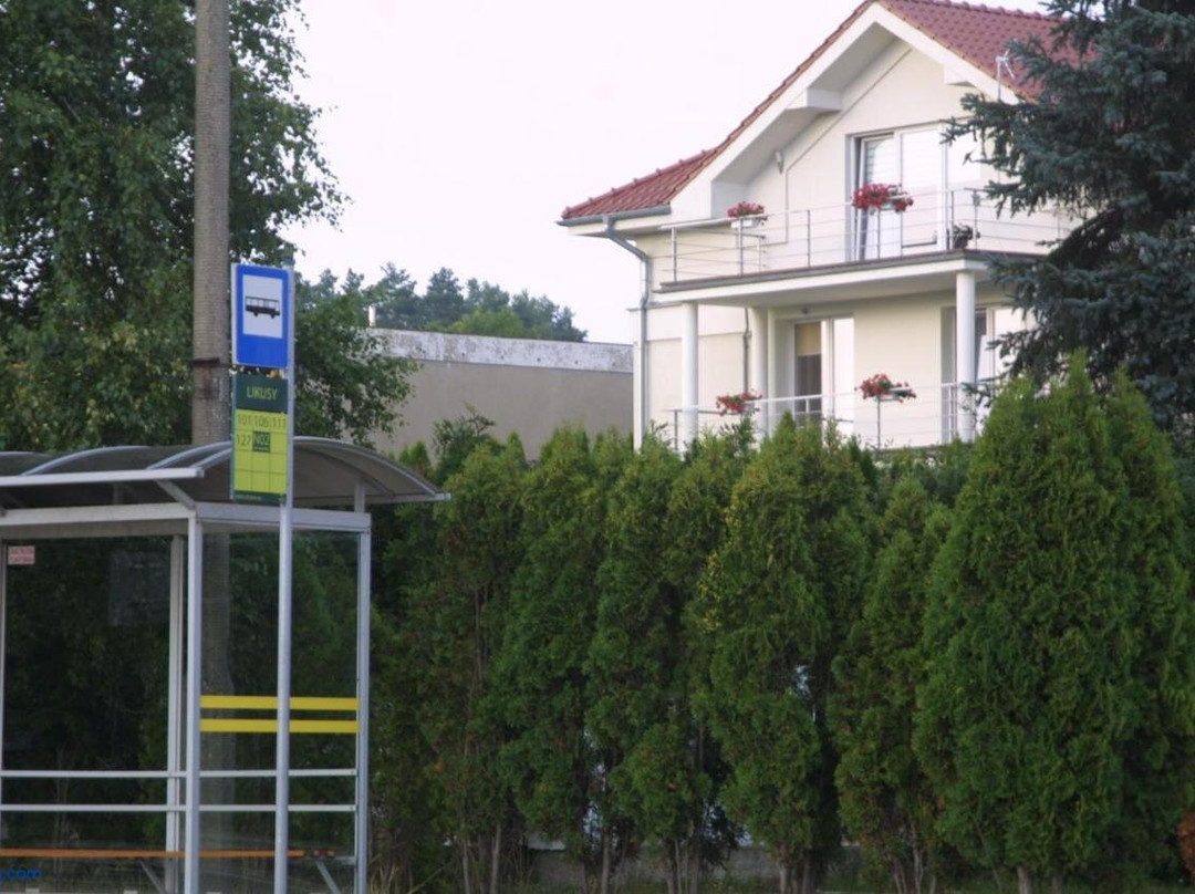 Hotelik Likusy - przy plazy nad jeziorem Ukiel z bezplatnym prywatnym parkingiem i klimatyzacja