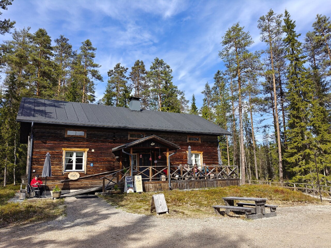 Auttikönkään Pirttikahvila
