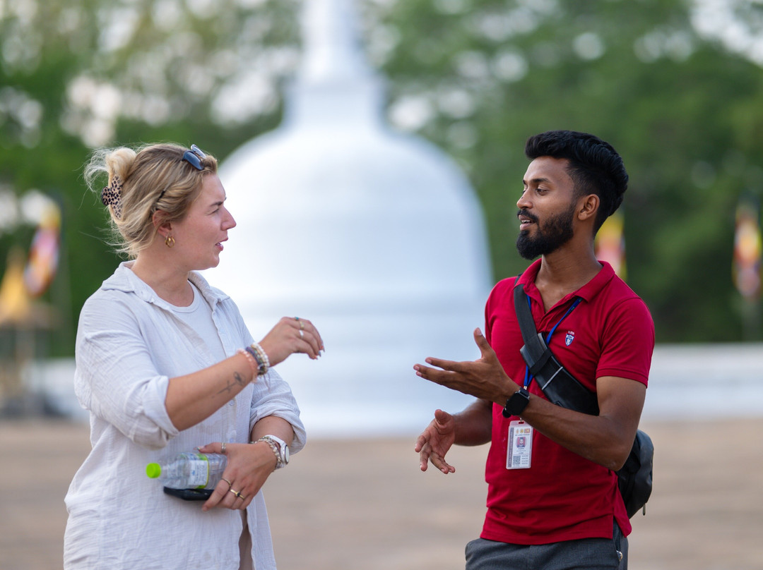 Navin Lanka Tours-阿努拉德普勒圣城必去景点