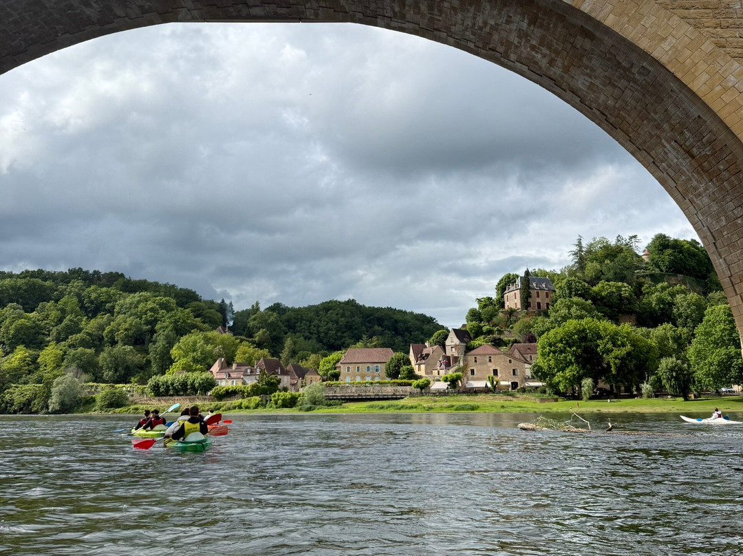Canoe River - Day Tour-Le Buisson-de-Cadouin必去景点