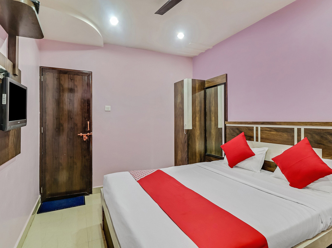 Hotel O Royal