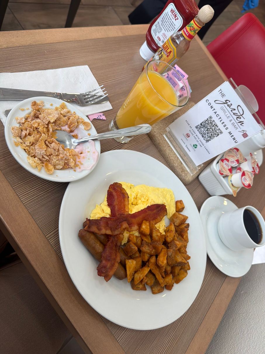 安大略库卡蒙格牧场希尔顿花园酒店-旅行者
