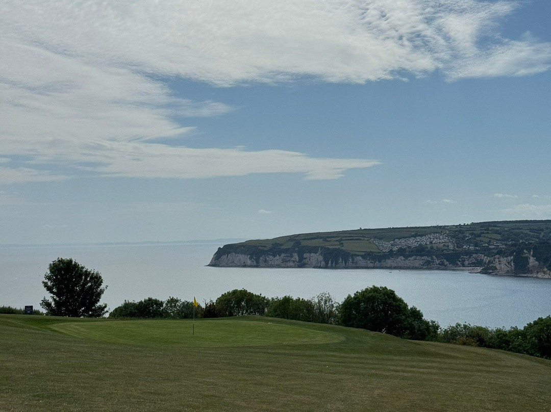Axe Cliff Golf and Country Club-Seaton必去景点