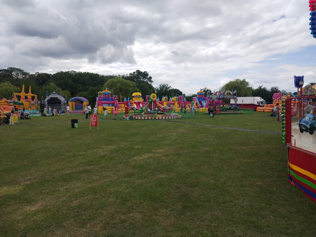 Gumbles Amusements