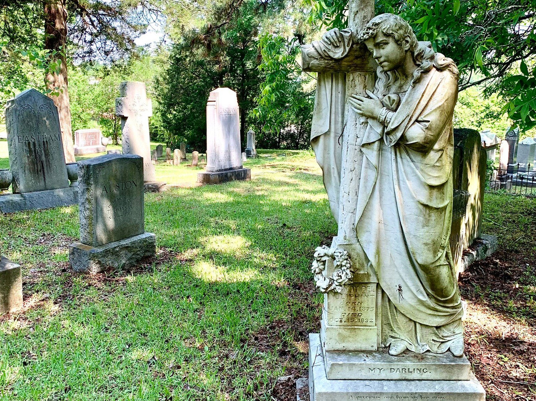 Oakwood Cemetery-Huntsville必去景点