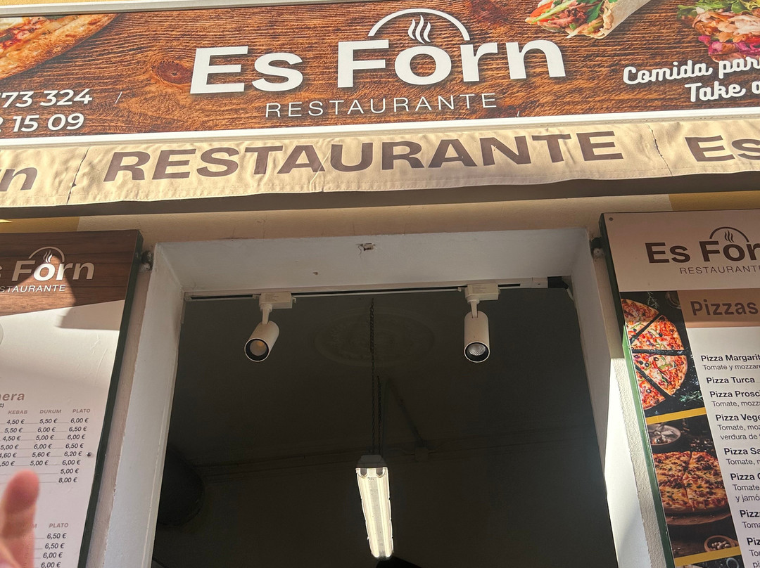 Restaurant Es Forn Pizza I Kebab