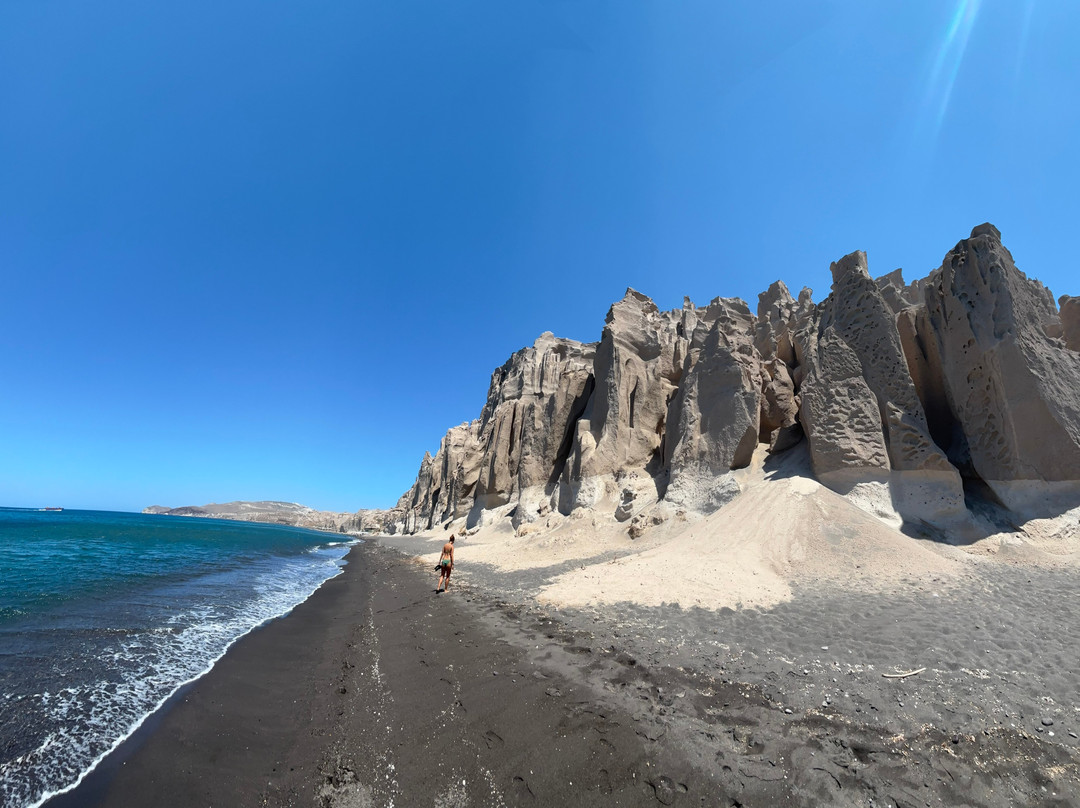 Vlychada Beach-维查德必去景点