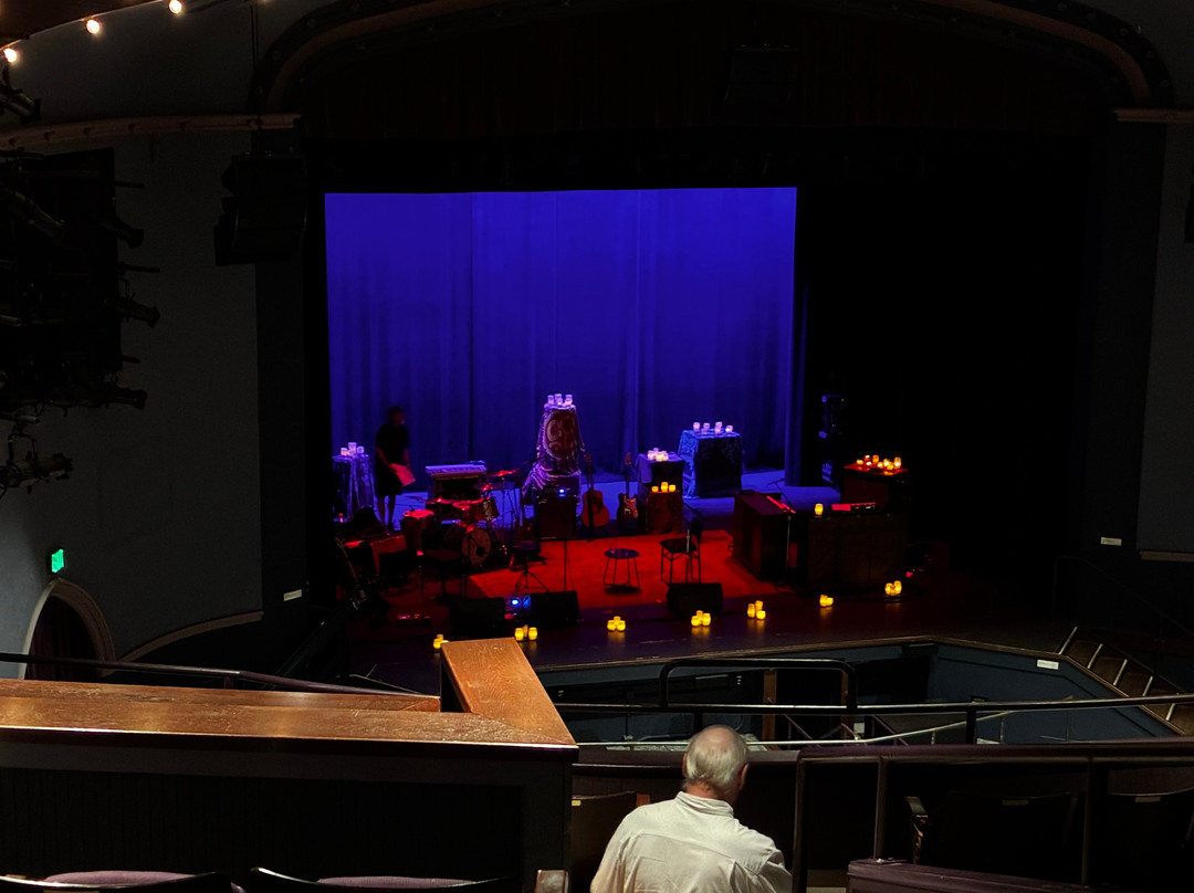 The Englert Theater-爱荷华城必去景点