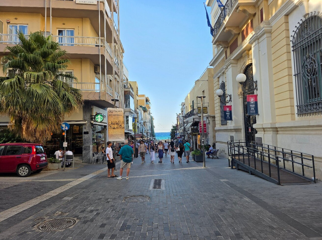 25th of August Street-伊拉克利翁必去景点