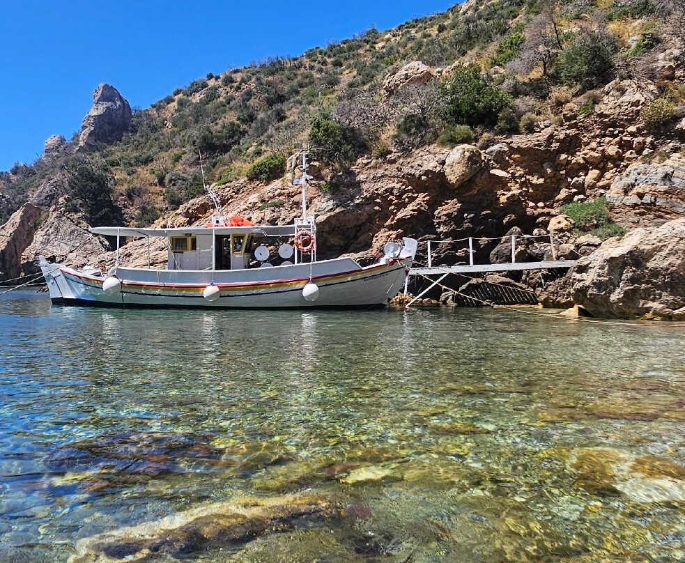 FishingTrips Vangelis Despina samos-Ormos Marathokampou必去景点