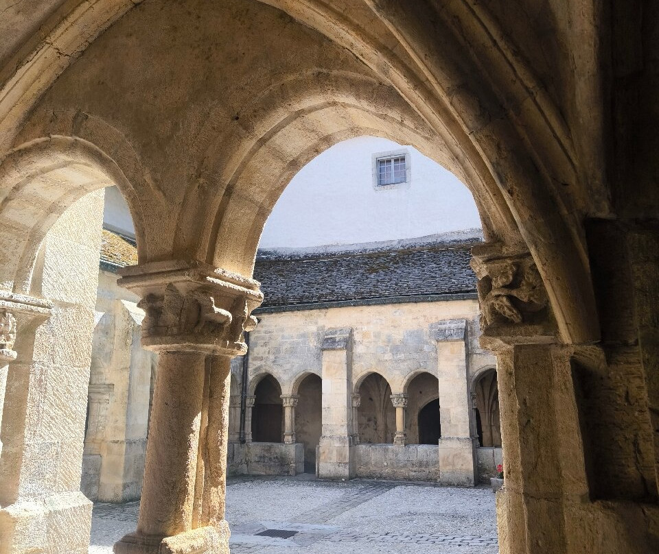 Abbaye de Montbenoit-Montbenoit必去景点