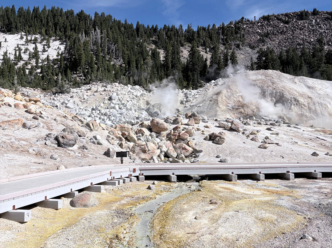 Bumpass Hell-拉森火山国家公园必去景点