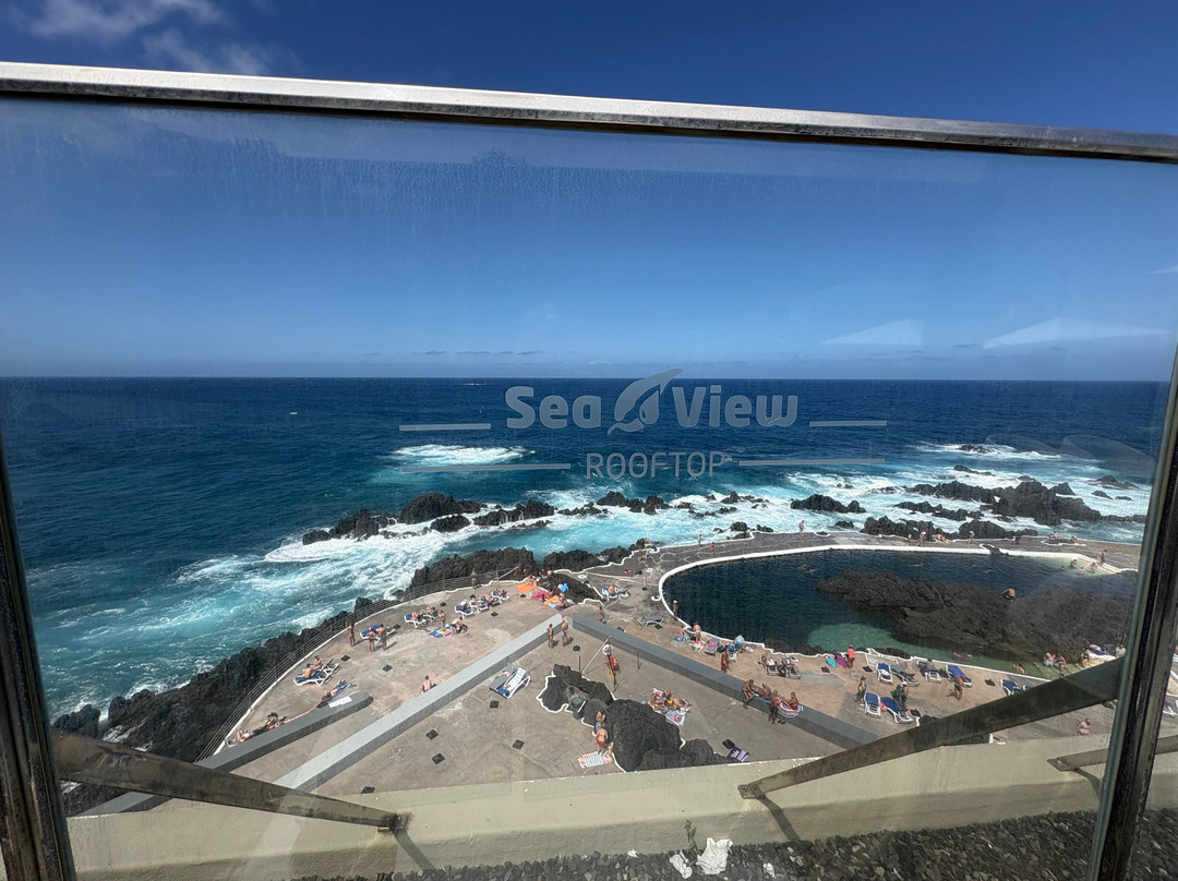 Porto Moniz Natural Swimming Pools-莫尼什港必去景点