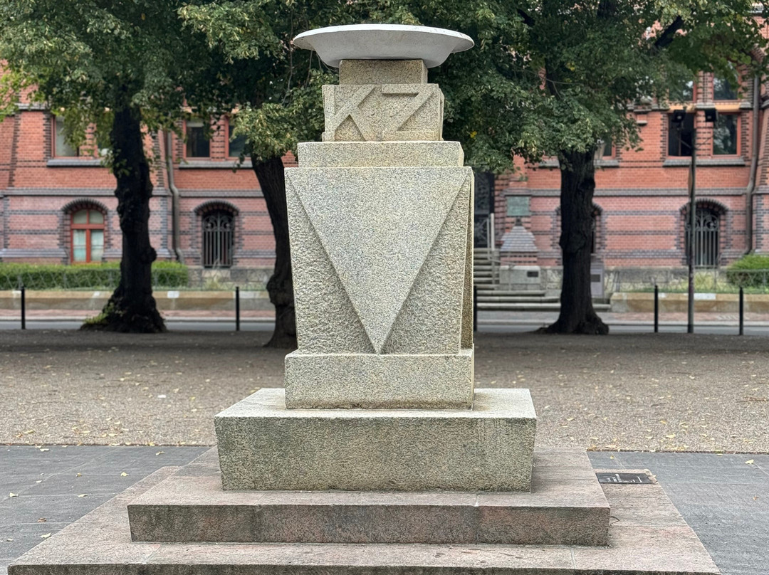Denkmal fur die Opfer des Faschismus-罗斯托克必去景点
