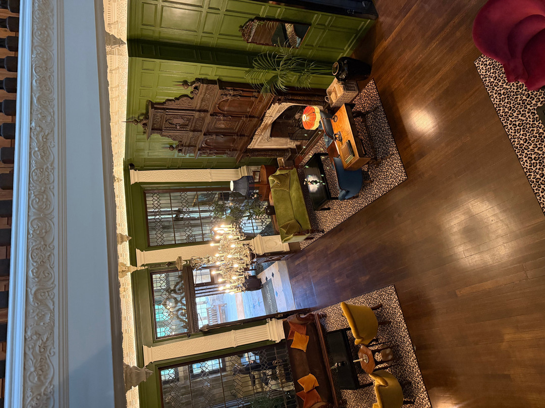 邓布尔顿大厅酒店主图
