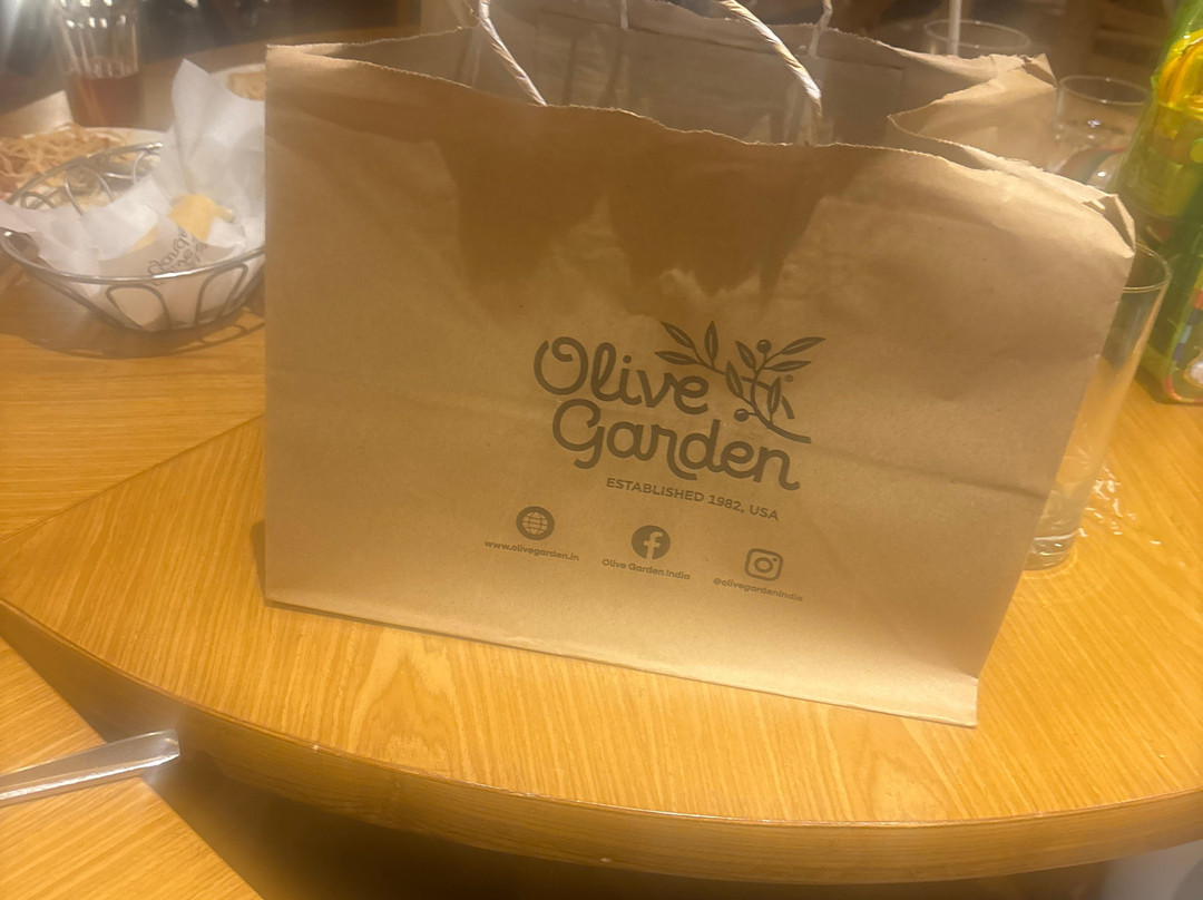 Olive Garden Aerocity