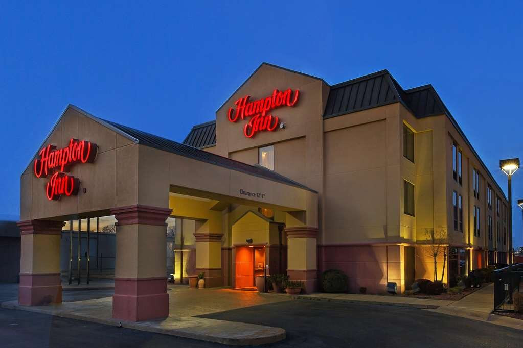 Hampton Inn Jonesboro主图