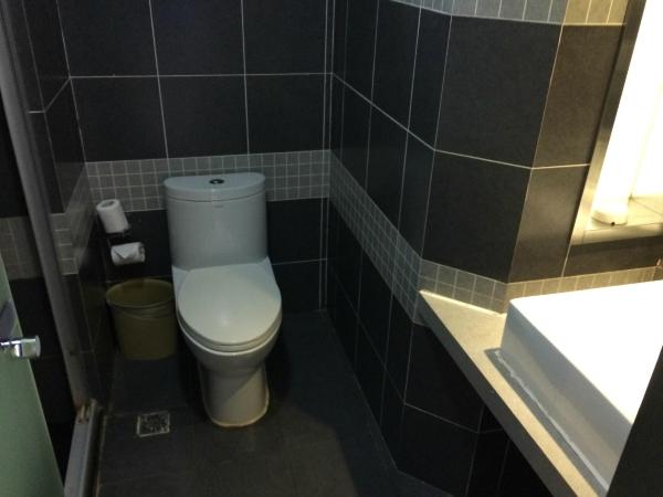 全季酒店(上海陆家嘴民生路地铁站店)-浴室