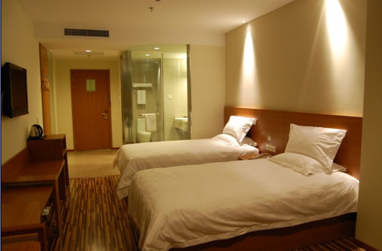 太原金广快捷酒店大南门店主图