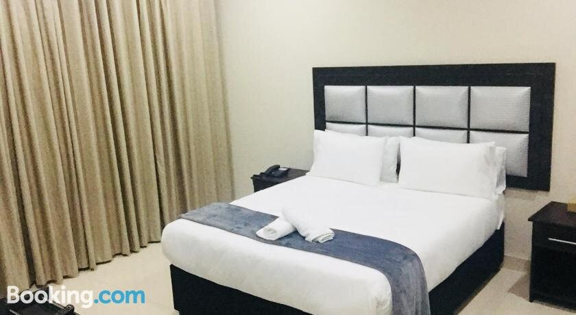 Al Hamra Hotel-Bazley