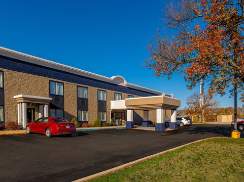 Best Western Huntington Mall Inn主图