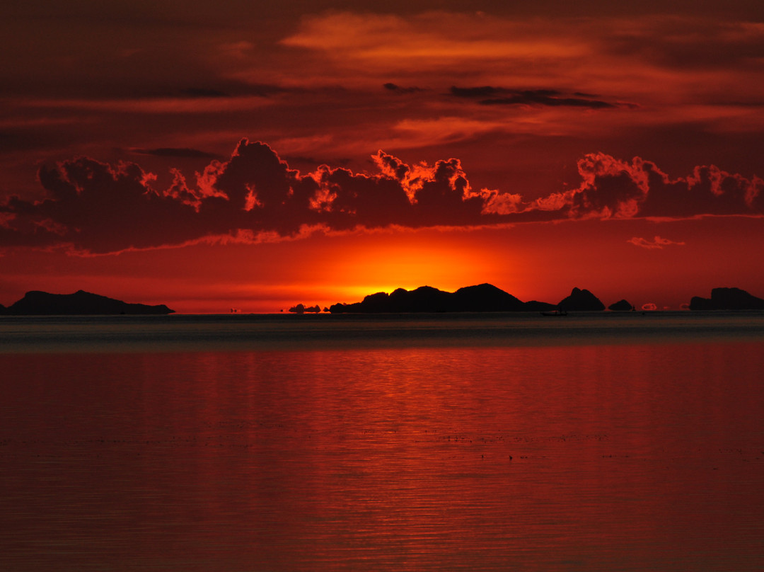 帕岸岛海滩度假酒店