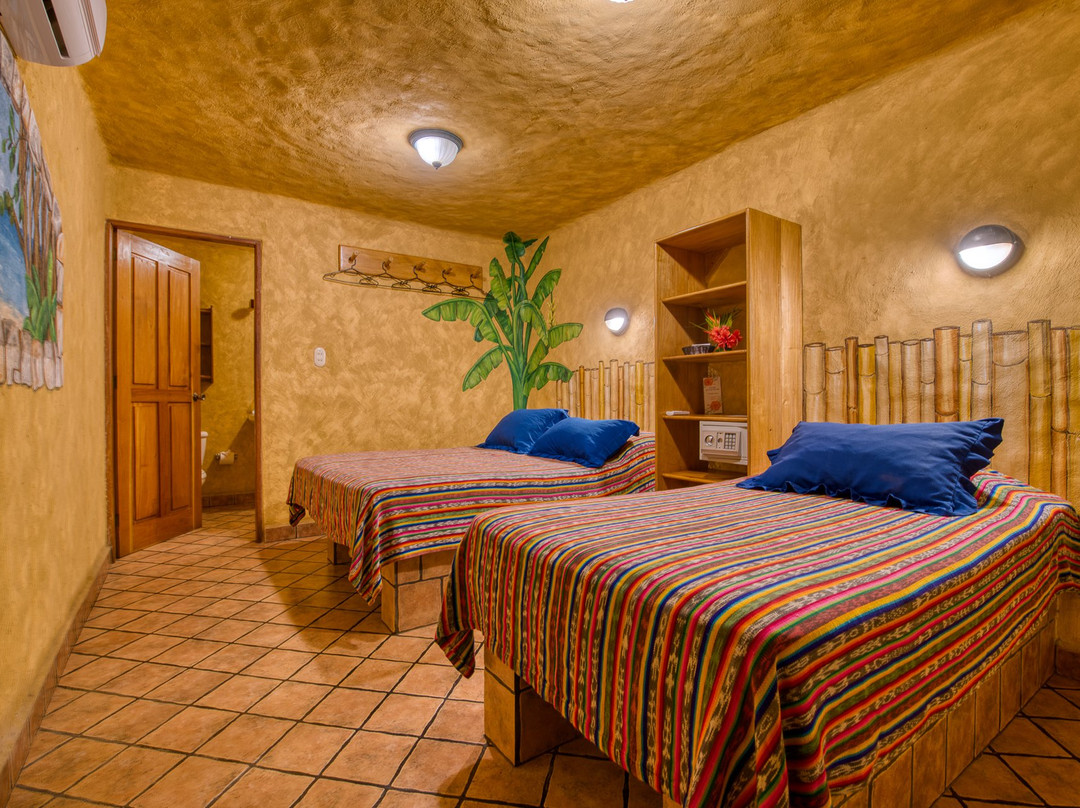 Sano Banano Beachside Hotel主图