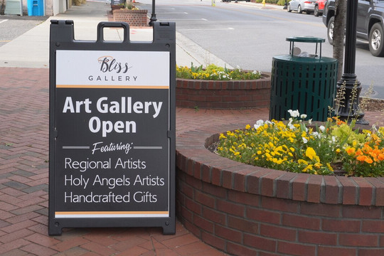 Bliss Gallery-Belmont必去景点