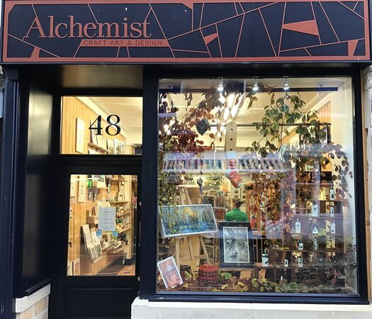 Alchemist Gallery景点图片