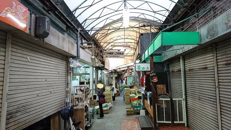 荣町市场景点图片