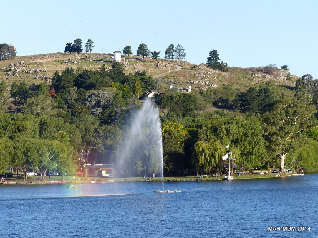 Lago y Dique del Fuerte景点图片