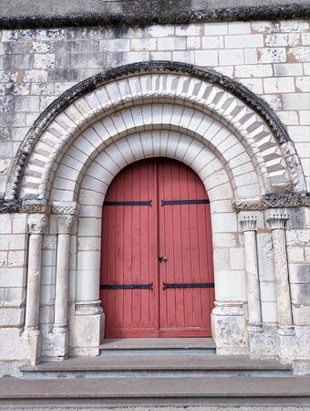 Église Saint-Pierre-Thurageau必去景点