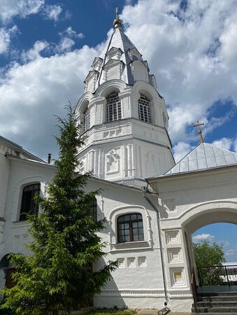 Church and Bell Tower Arkhangela Gavriila景点图片