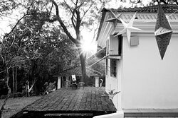 The Postcard Velha主图