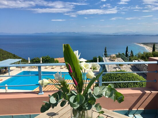 Mira Resort Maisonettes主图