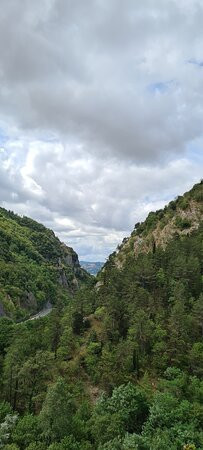 Passeggiata Acquedotto Medievale "Gola del Bottaccione" Gubbio-古比奥必去景点