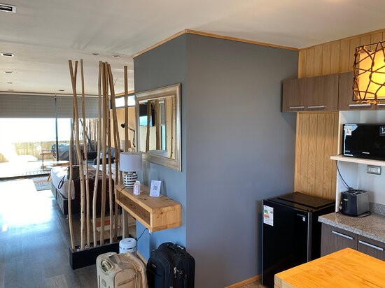 Simple y Puro Lodge主图