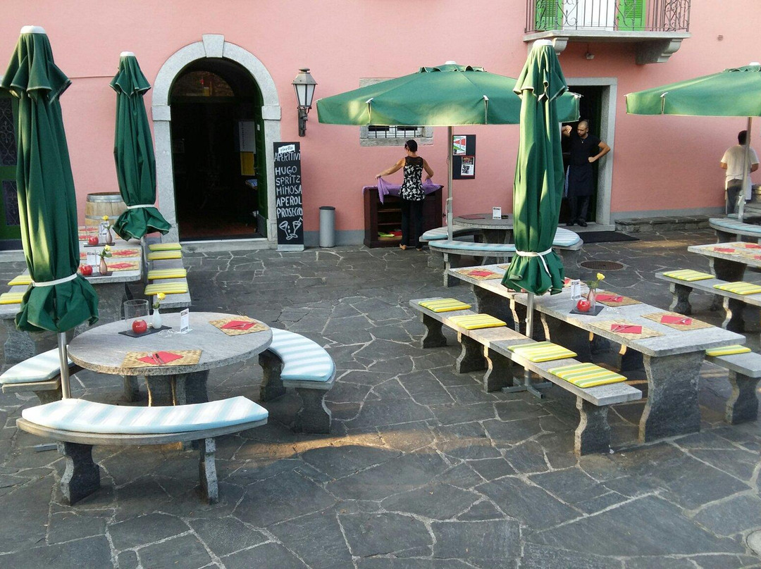 Minusio餐馆和美食-Antico Pozzo