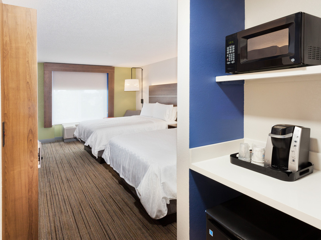 Holiday Inn Express & Suites Dothan North By IHG主图