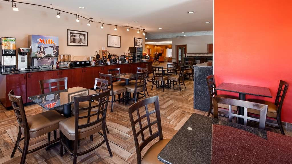 格林维尔贝斯特韦斯特普勒斯套房酒店主图