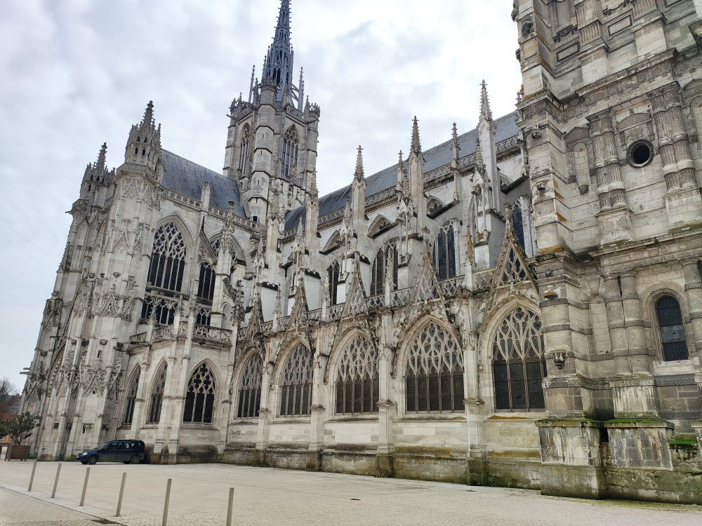 Cathedrale Notre Dame de Evreux-Evreux必去景点
