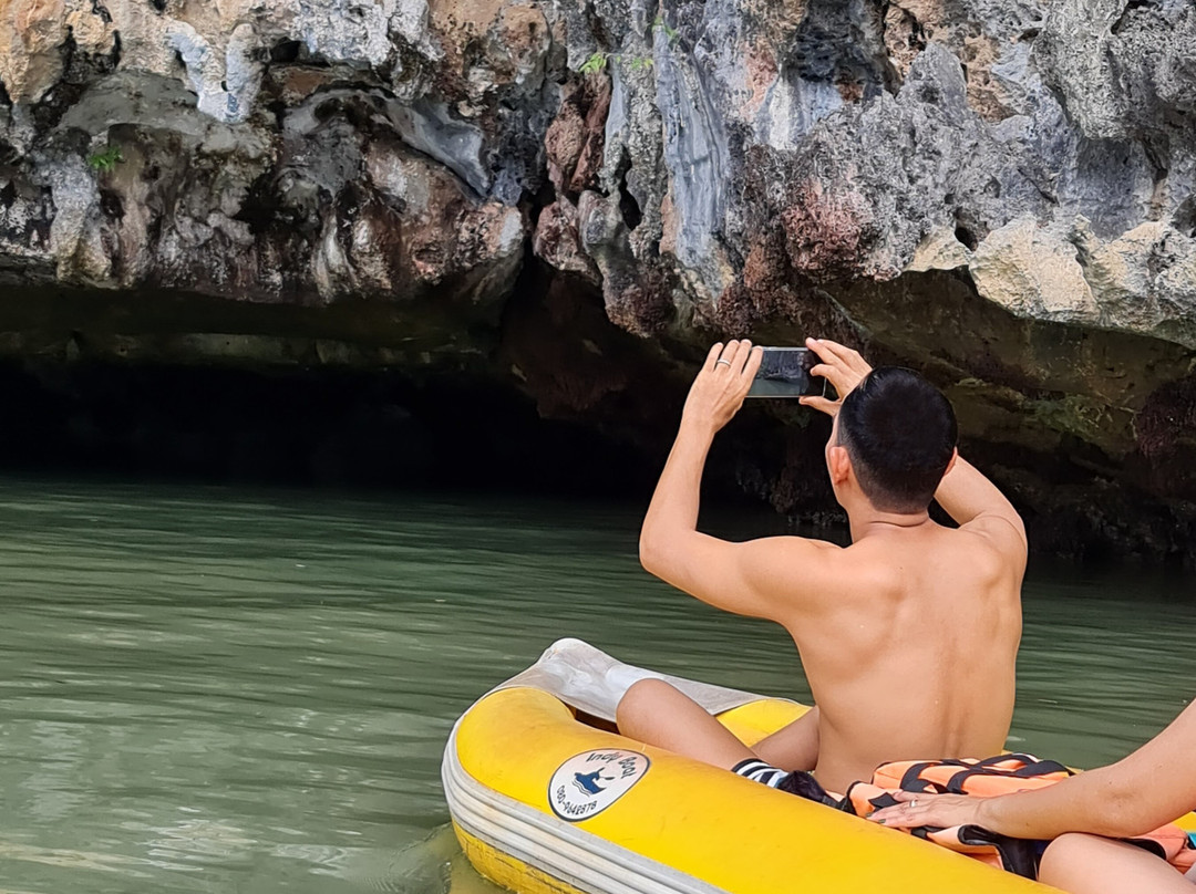 Koh Panak Cave景点图片