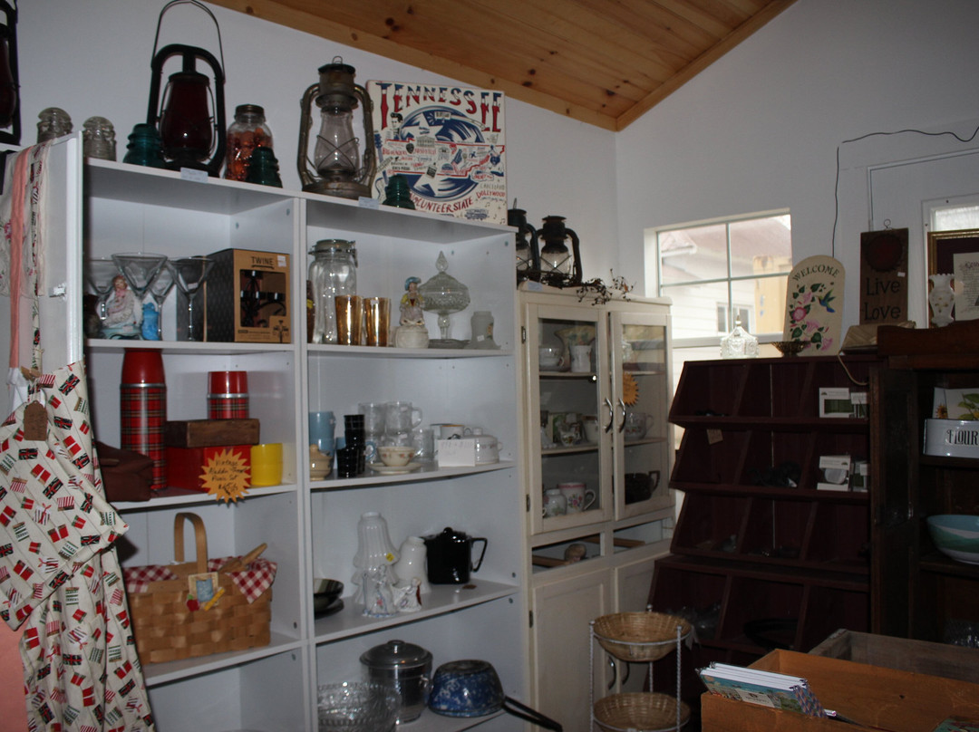 Lost Creek Mercantile-New Market必去景点