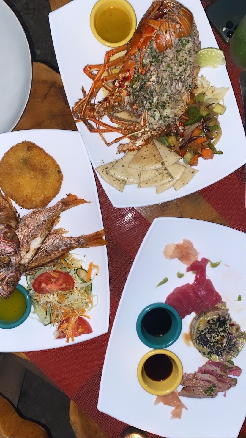 Colores Seafront-餐饮