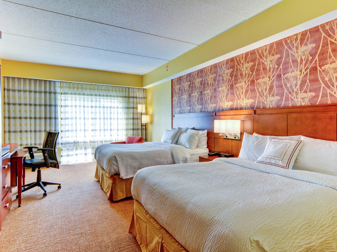 Courtyard by Marriott Bridgeport Clarksburg主图