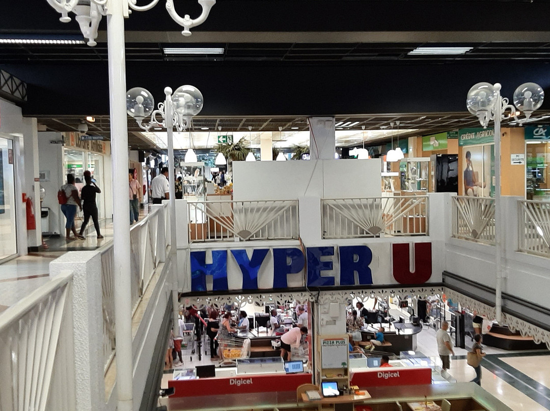 Galleria Commercial Center-Le Lamentin必去景点