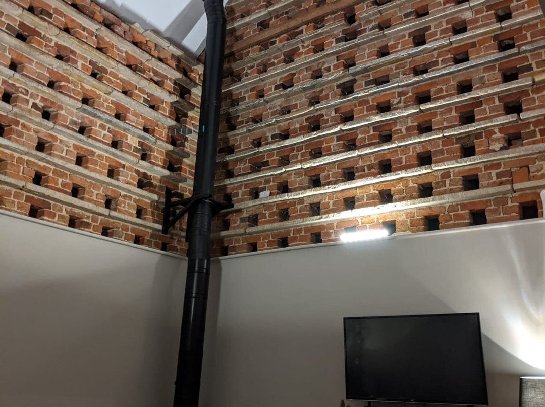 Norton Grounds主图