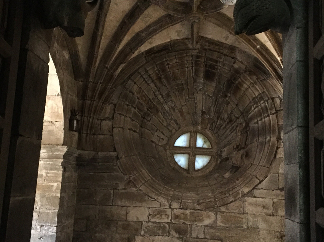 Colegiata de Santa Maria de Arbas-Villamanin必去景点