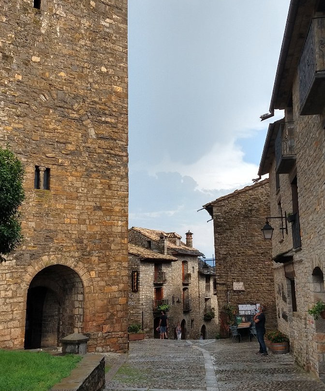 Iglesia Parroquial de Santa Maria-艾因萨必去景点