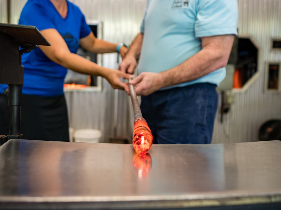 Little River HotGlass Studio-斯托必去景点